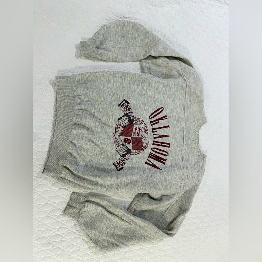 Vintage Heathered Gray Oklahoma University Crewneck